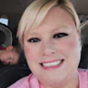 Meet your Posher, Angelique